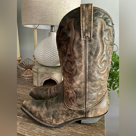 Laredo Womens 10M Access Cowgirl Boots Distressed Leather-Rock the South Boots - Picture 4 of 7